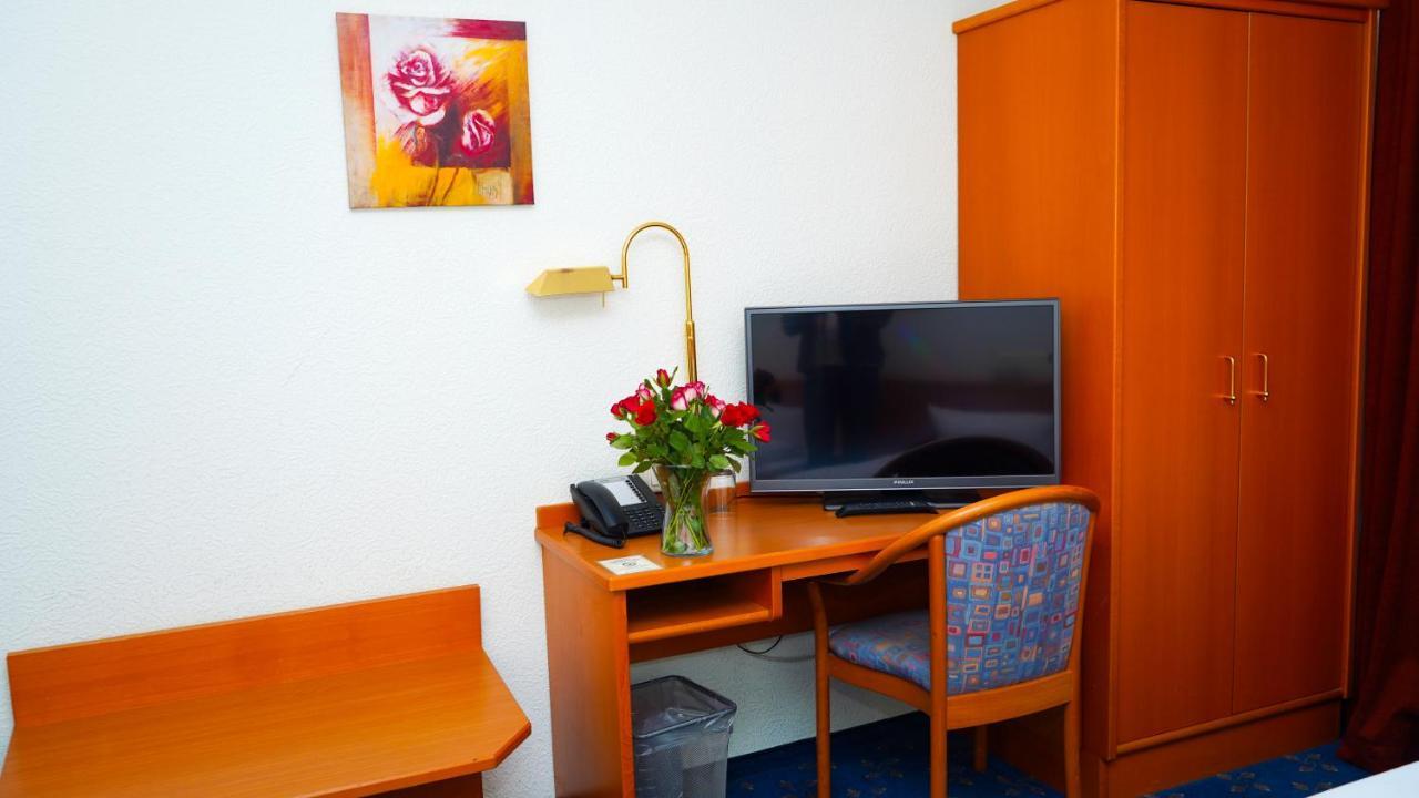 Itm Hotel Deutsches Haus ハンブルク エクステリア 写真