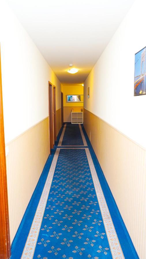 Itm Hotel Deutsches Haus ハンブルク エクステリア 写真