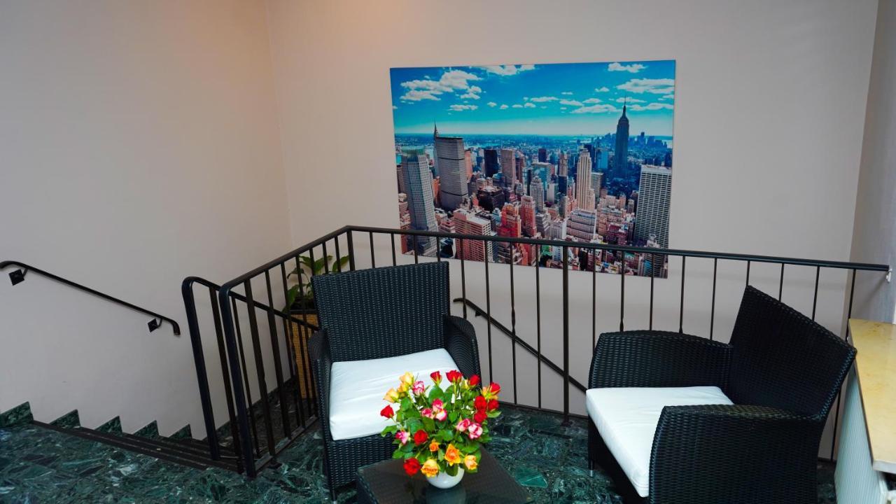 Itm Hotel Deutsches Haus ハンブルク エクステリア 写真