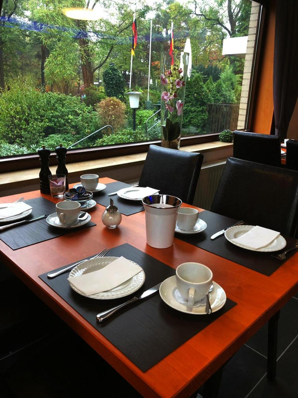 Itm Hotel Deutsches Haus ハンブルク エクステリア 写真